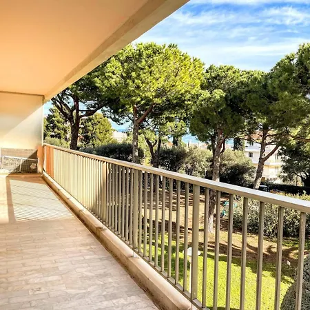 Eden Park, Dans Belle 6 Personnes Piscine Et Tennis 公寓 *