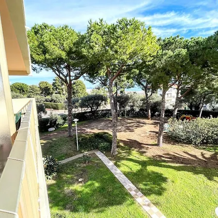 Dans Belle 6 Personnes Piscine Et Tennis Apartmán Antibes